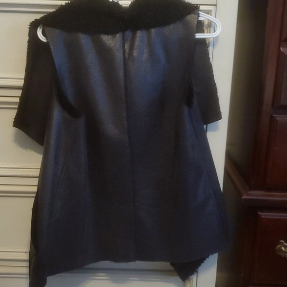 Moto Vest faux leather - Picture 8 of 12